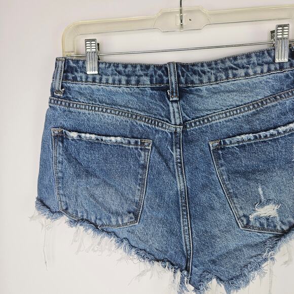 Vervet for Altar'd State Distressed High Rise Denim Shorts Size 29 Cutoff Frayed - Picture 5 of 12